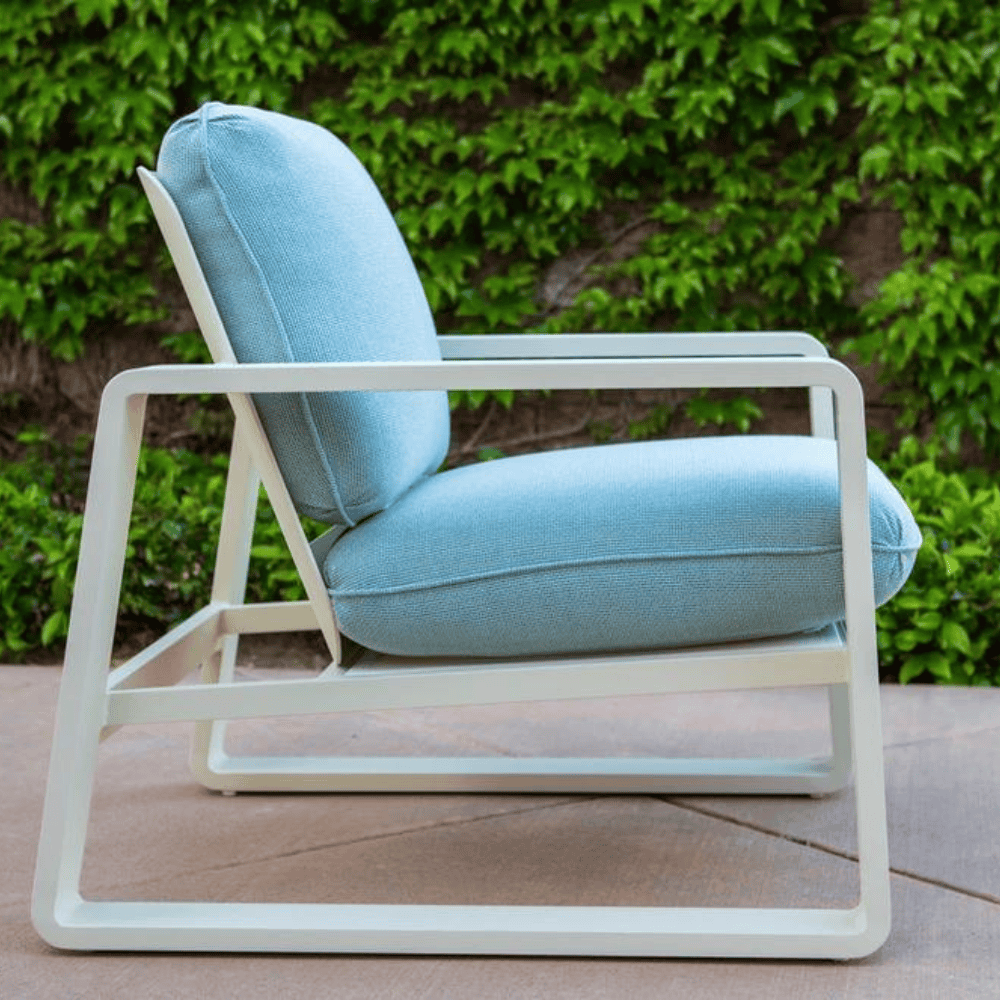 Malibu Aluminum Outdoor Lounge Chair